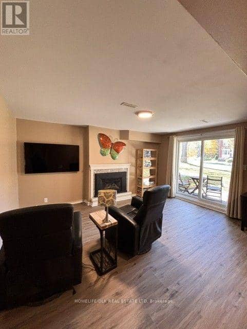 18 Country Club Place — photo 31 of 40