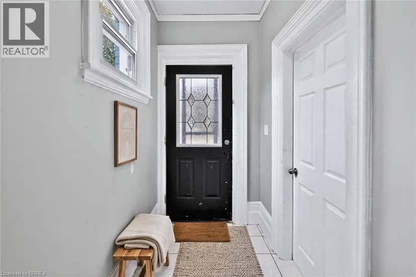 276 DALHOUSIE Street, Brantford, photo 6