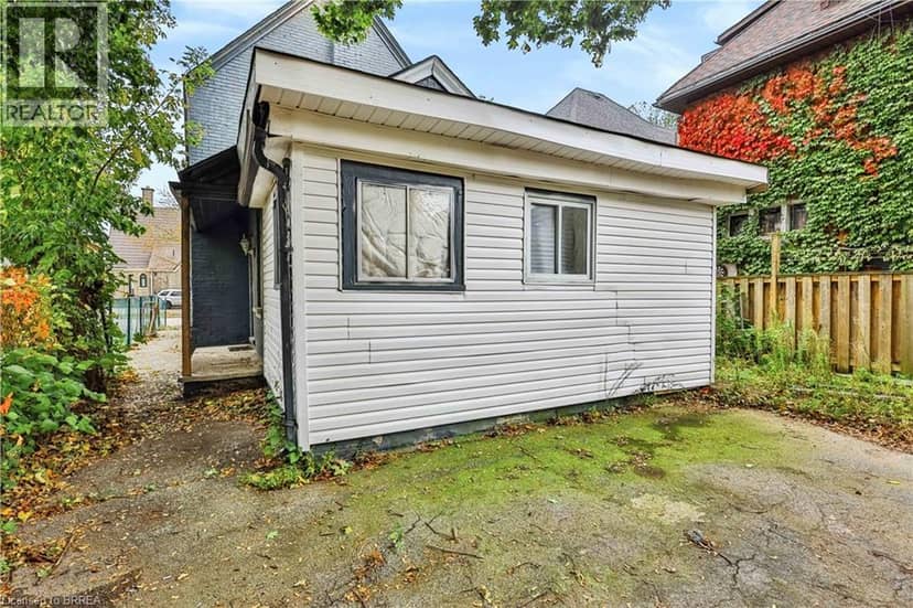 276 DALHOUSIE Street — photo 23 of 32