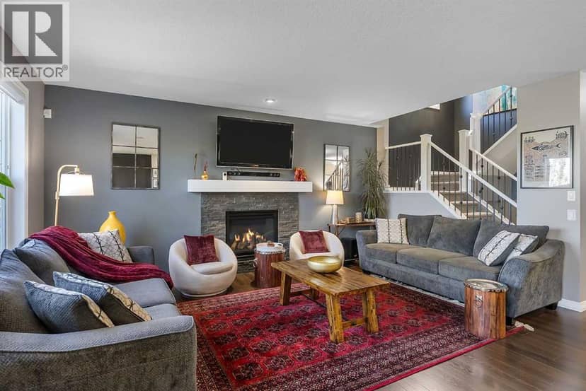 128 Ridge View Close — photo 11 of 40