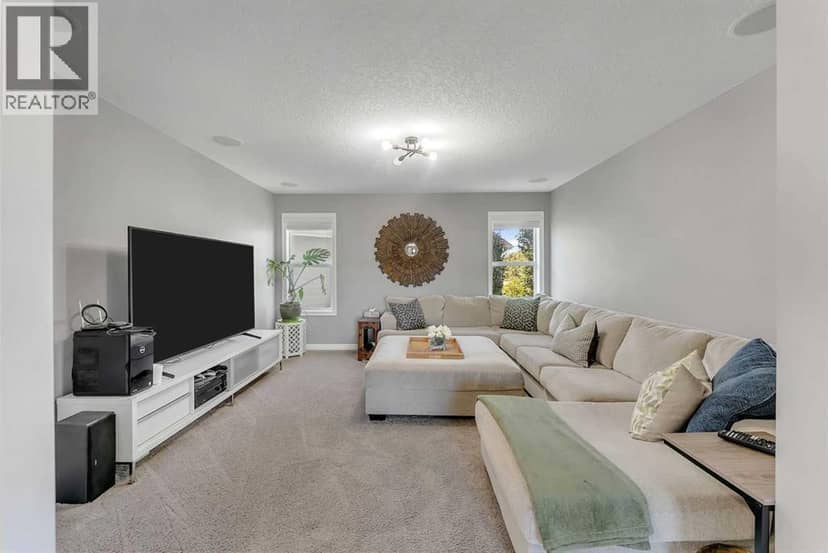128 Ridge View Close — photo 21 of 40
