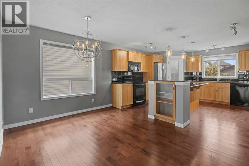 156 Morningside Manor SW, Airdrie, photo 5
