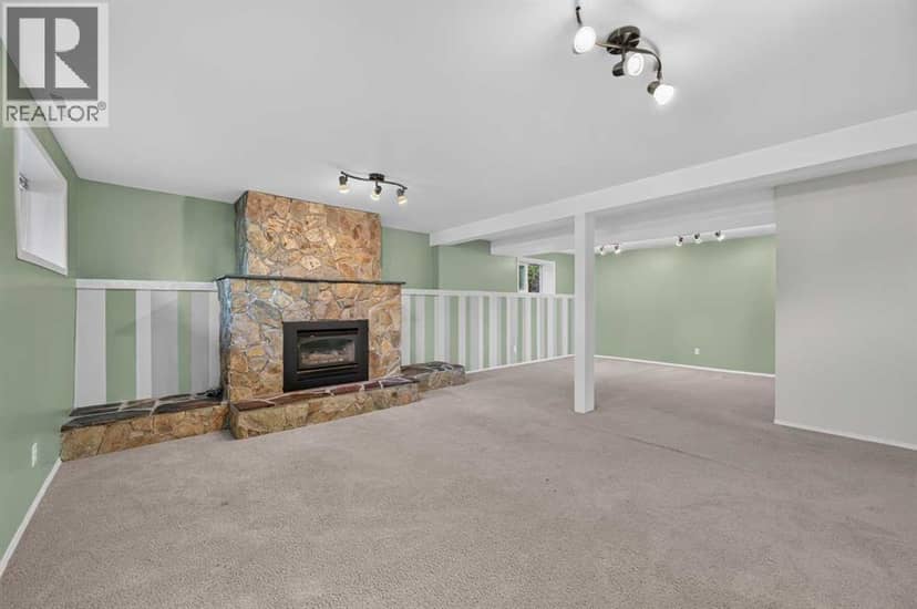 637 Willowburn Crescent SE — photo 30 of 40
