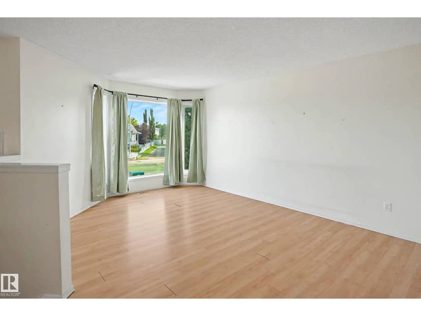 18411 77 AV NW — photo 23 of 38