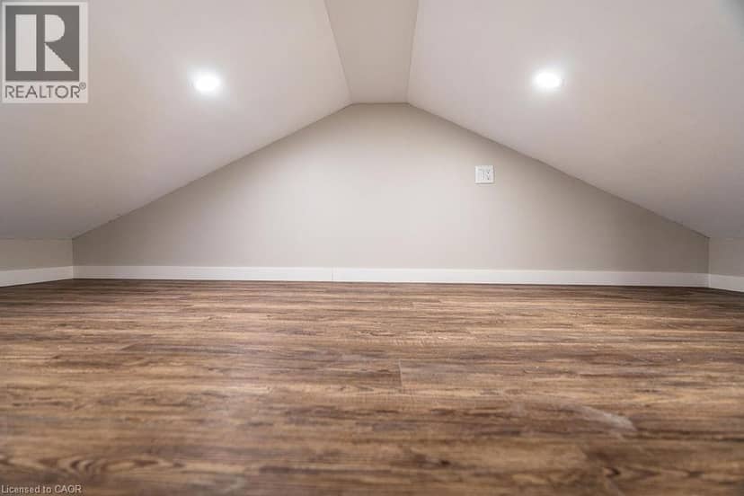 354 SPRUCE Street — photo 39 of 40