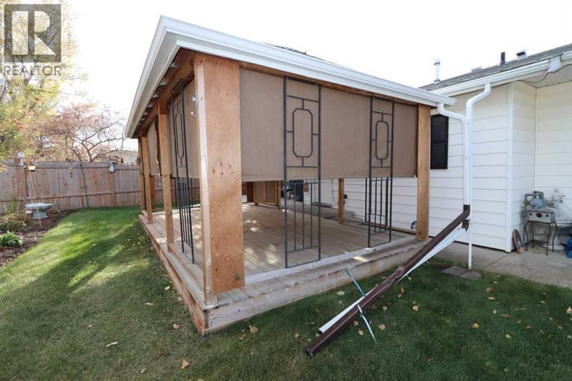 5115 42 Street — photo 33 of 39