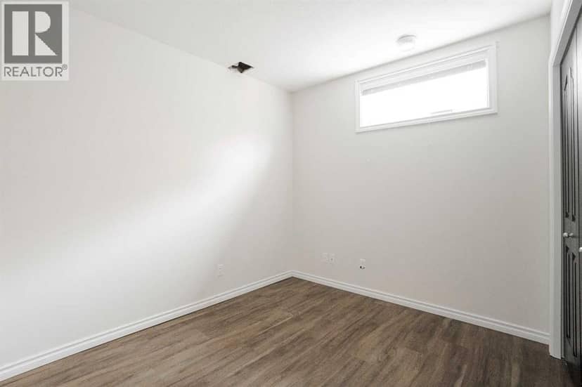 204 Burton Place — photo 37 of 40