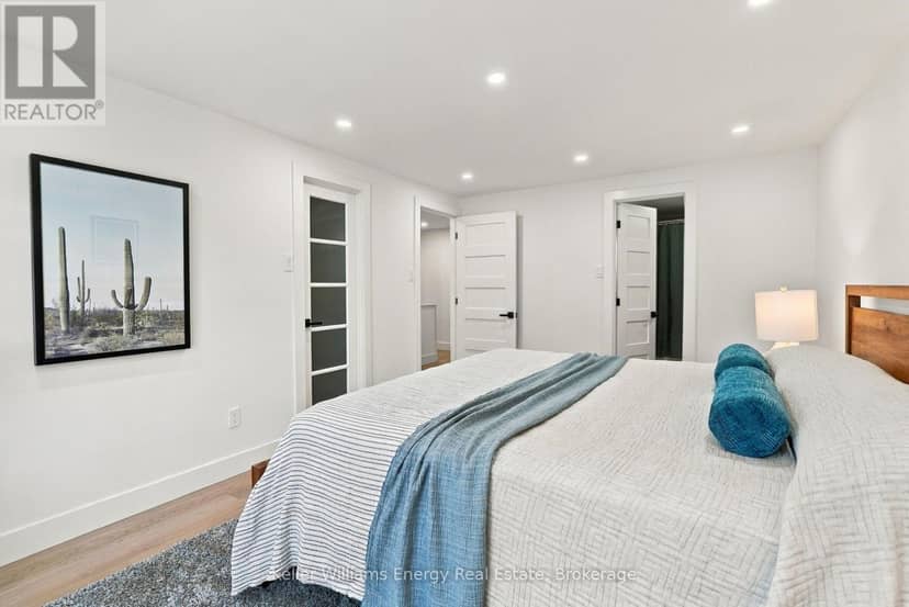 801 Greenbriar Drive — photo 23 of 40
