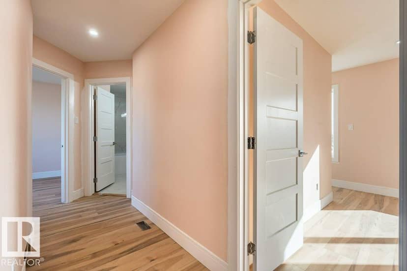 5023 48 AV — photo 37 of 40