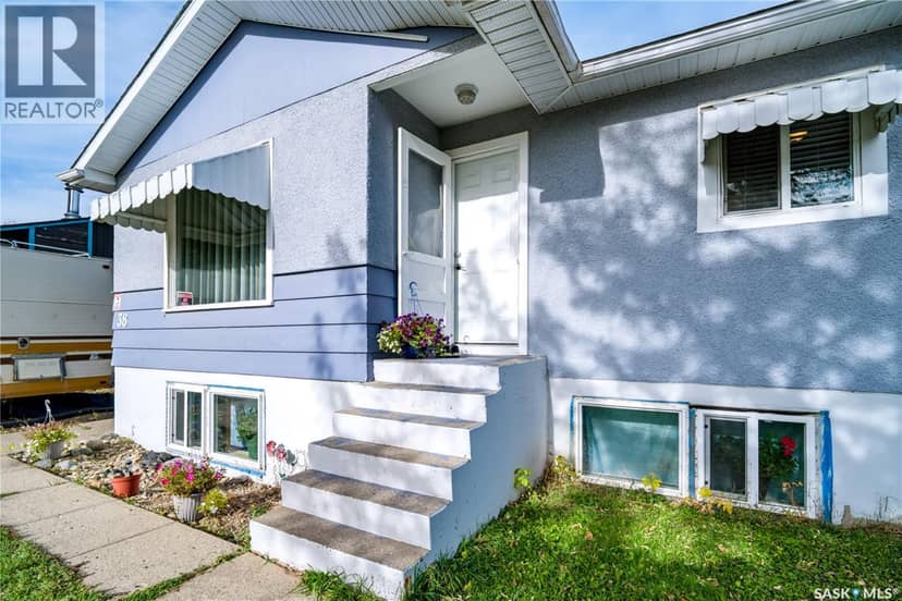 38 30th STREET E, Prince Albert, photo 3