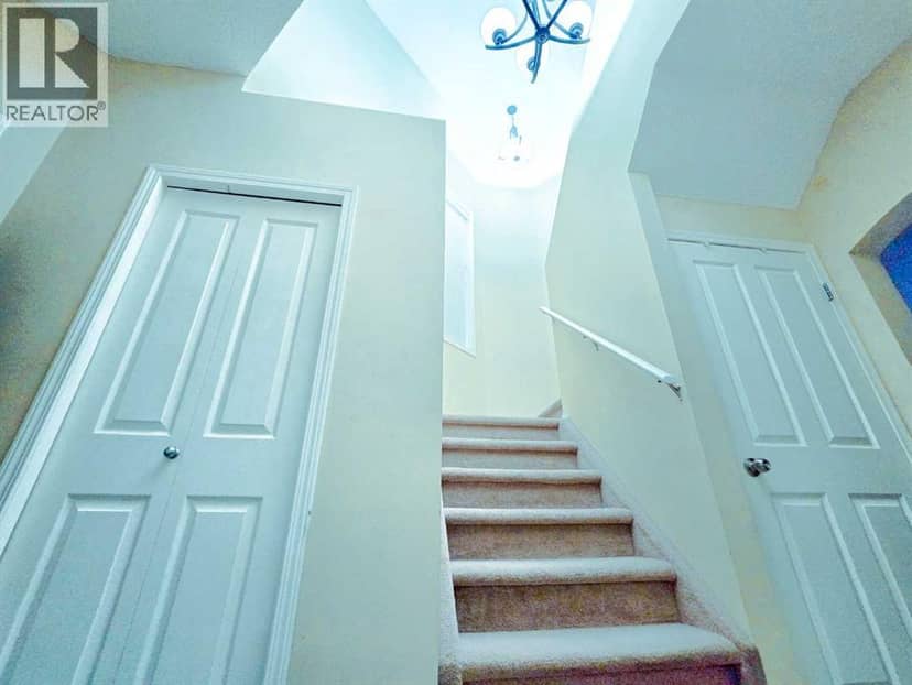 13 Tuscany Ridge Mews NW, Calgary, photo 6