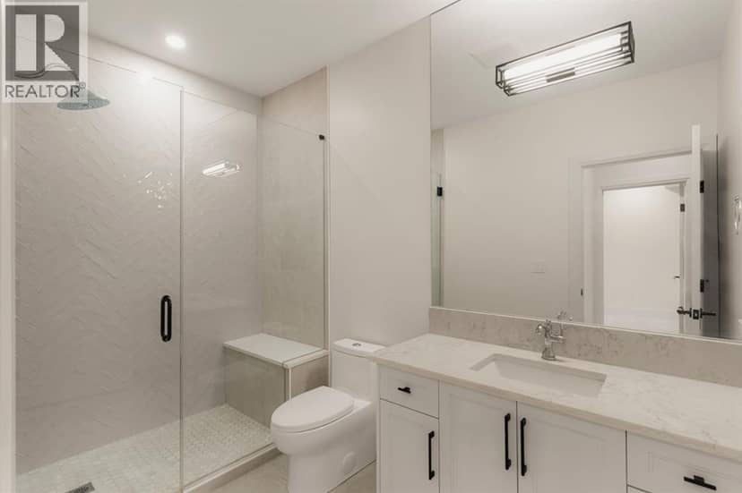 627 16 Street NW — photo 39 of 40