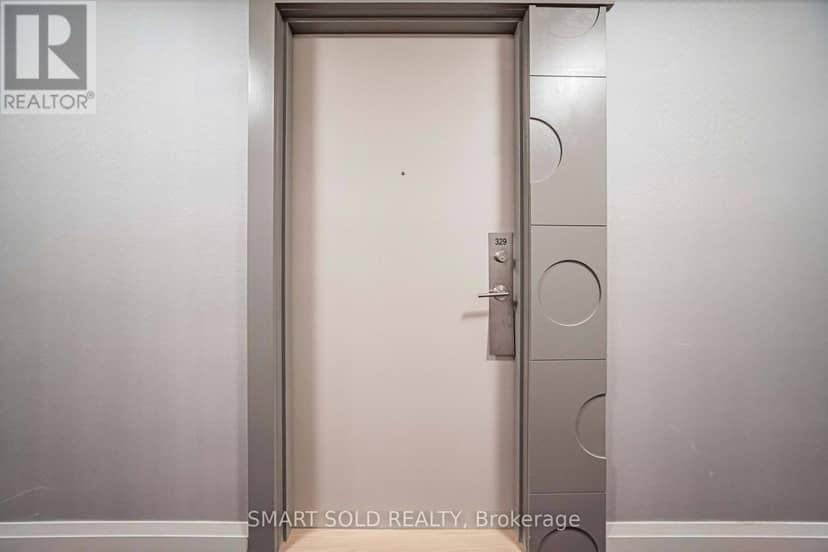 329 - 20 Meadowglen Place — photo 15 of 40
