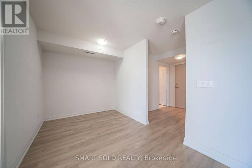 329 - 20 Meadowglen Place — photo 20 of 40