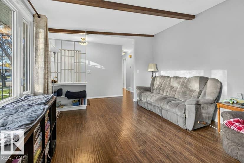 9120 92 AV — photo 13 of 40
