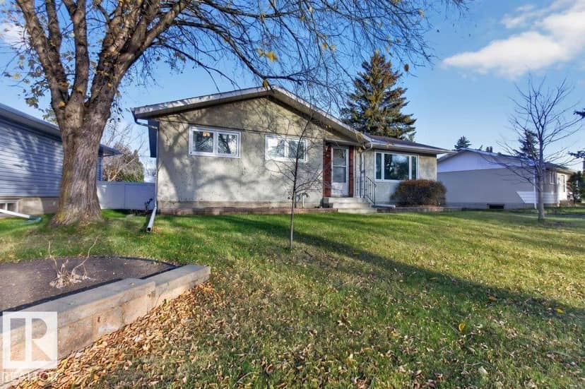 9120 92 AV, Fort Saskatchewan, photo 2