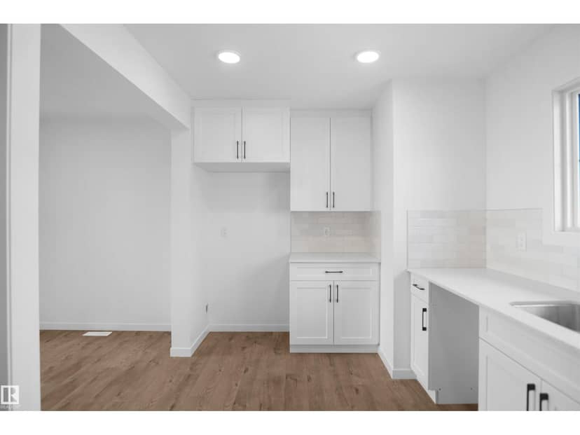 #49 1009 Cy Becker RD NW — photo 13 of 25