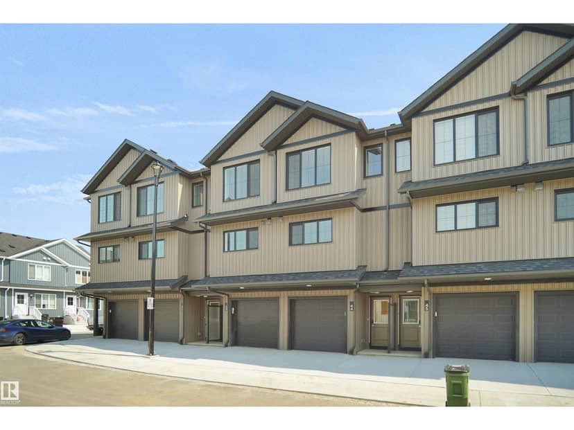 #49 1009 Cy Becker RD NW, Edmonton, photo 2