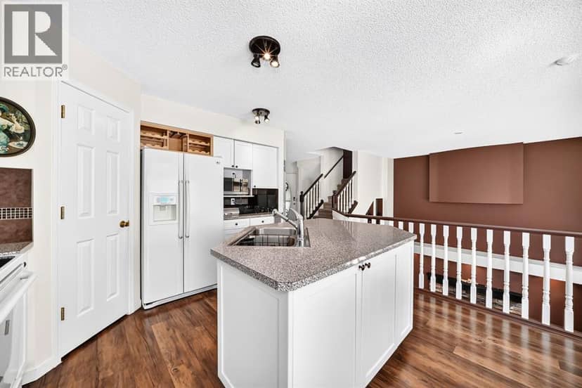 14954 Mt Mckenzie Drive SE — photo 10 of 40