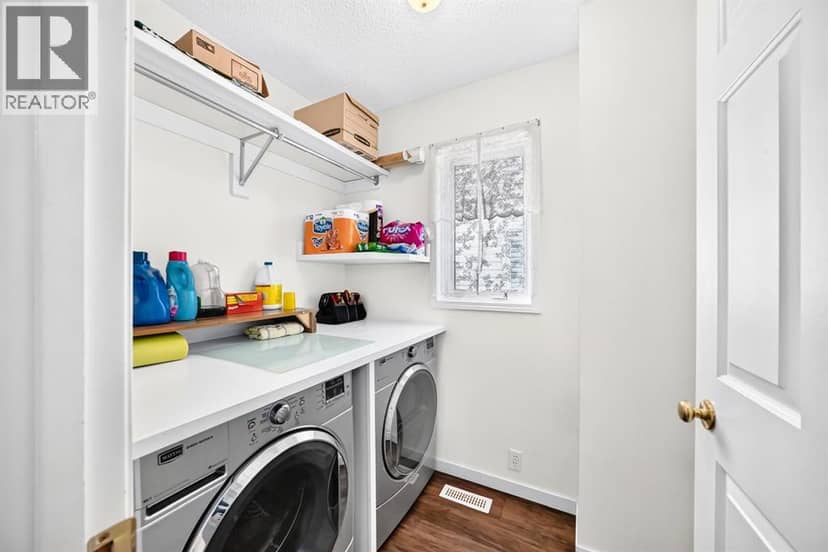 14954 Mt Mckenzie Drive SE — photo 15 of 40