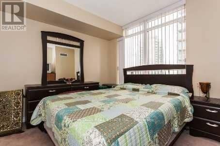 2307 - 3880 Duke Of York Boulevard, Mississauga, photo 7