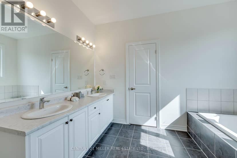 82 Merlin Street — photo 31 of 40