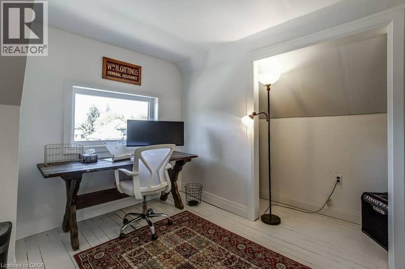 43 ROSSLYN Avenue S — photo 35 of 40