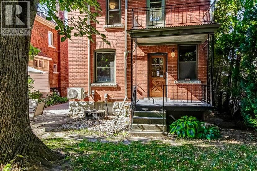 43 ROSSLYN Avenue S — photo 40 of 40