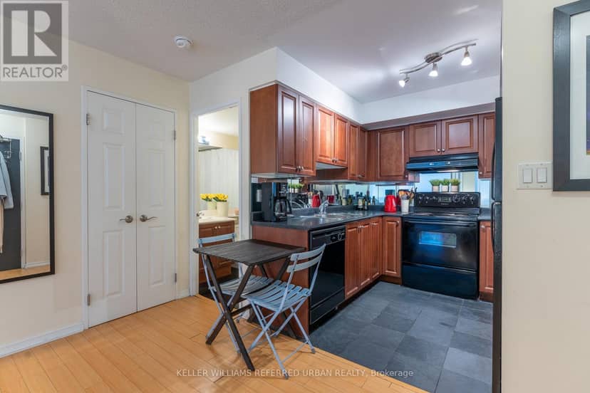 304 - 230 King Street E, Toronto, photo 2
