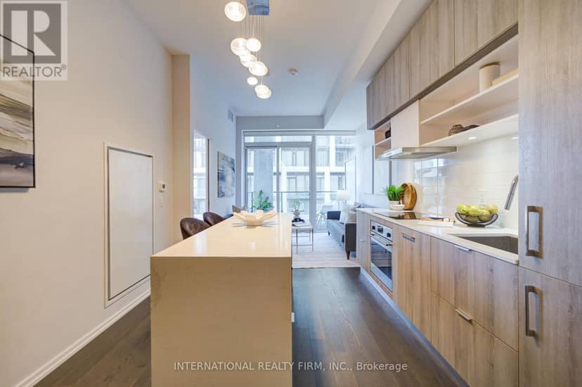Listing 30431321 — photo 13 of 40