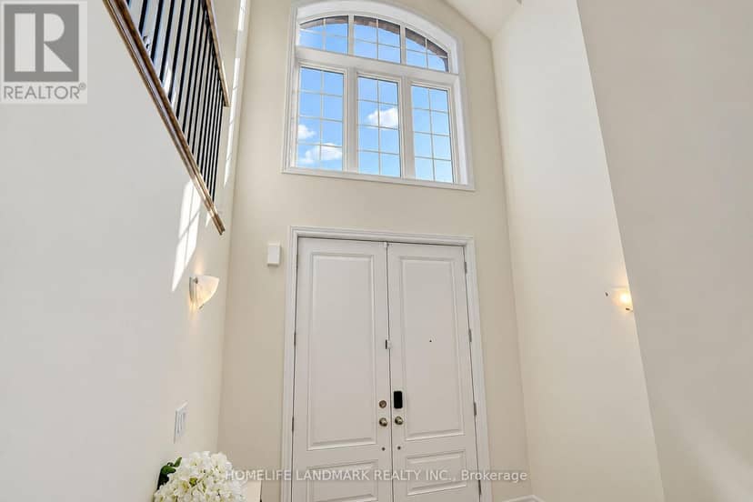 144 McKean Drive, Whitchurch-Stouffville, photo 3