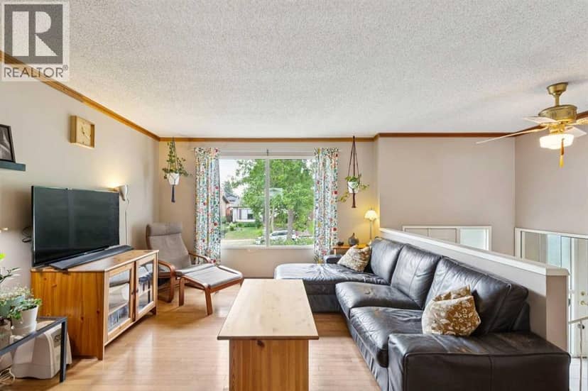 107 Bermuda Drive NW, Calgary, photo 7