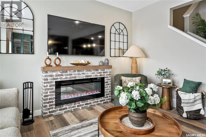 922 Yuel BEND — photo 21 of 40