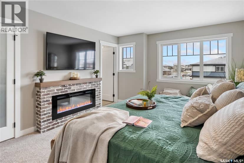 922 Yuel BEND — photo 40 of 40