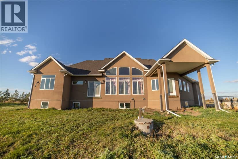 Liu Acreage — photo 31 of 34