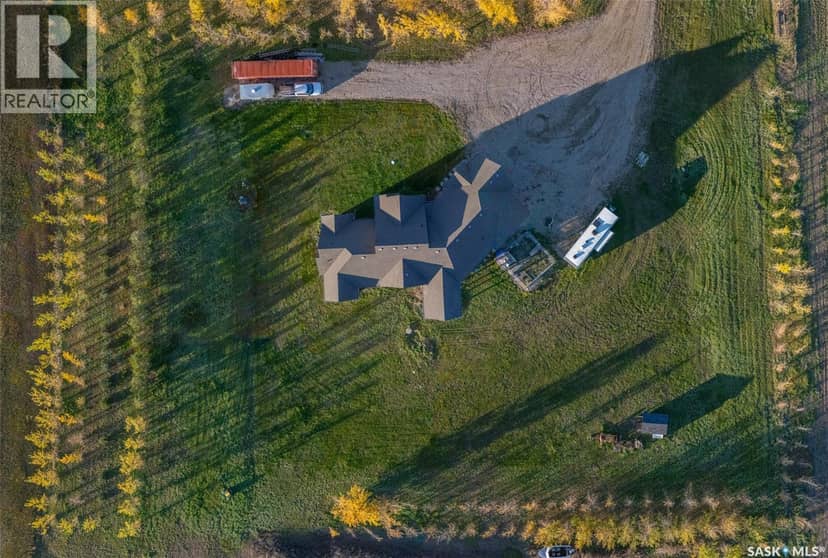 Liu Acreage — photo 33 of 34