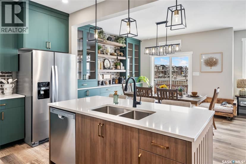 958 Yuel BEND — photo 13 of 40