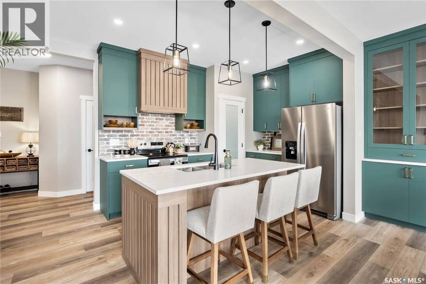 958 Yuel BEND — photo 5 of 40