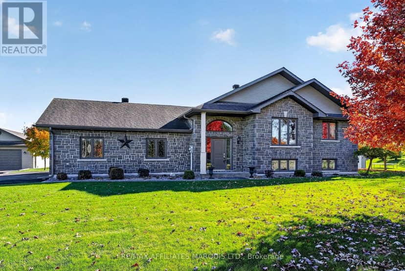 18450 Tyotown Road, South Glengarry