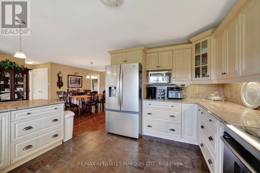 18450 Tyotown Road — photo 13 of 40
