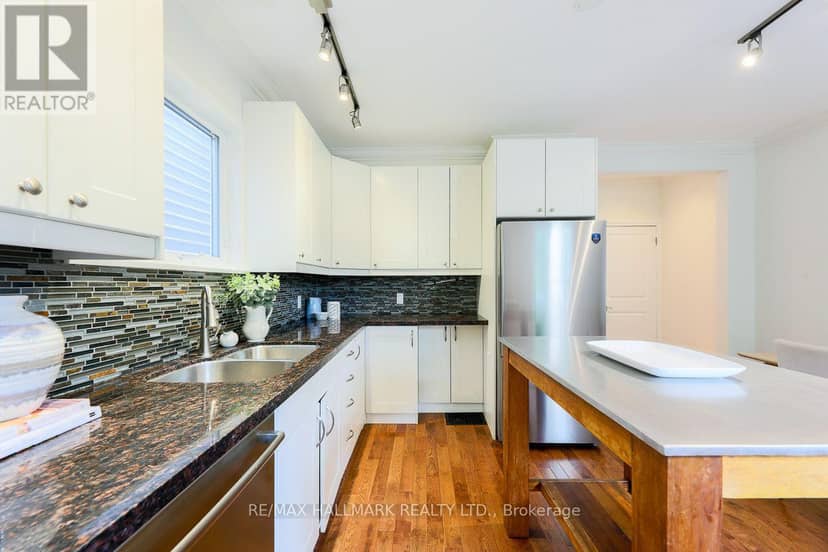 38 Boultbee Avenue — photo 10 of 21