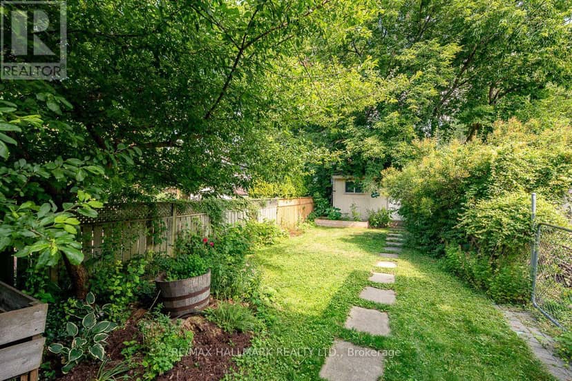 38 Boultbee Avenue — photo 20 of 21