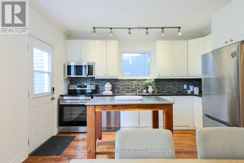 38 Boultbee Avenue, Toronto, photo 8