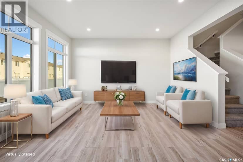 202 Fortosky CRESCENT — photo 7 of 40