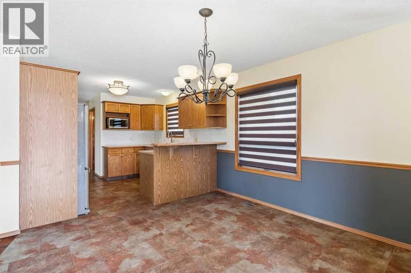106 Hawkland Place NW — photo 17 of 40