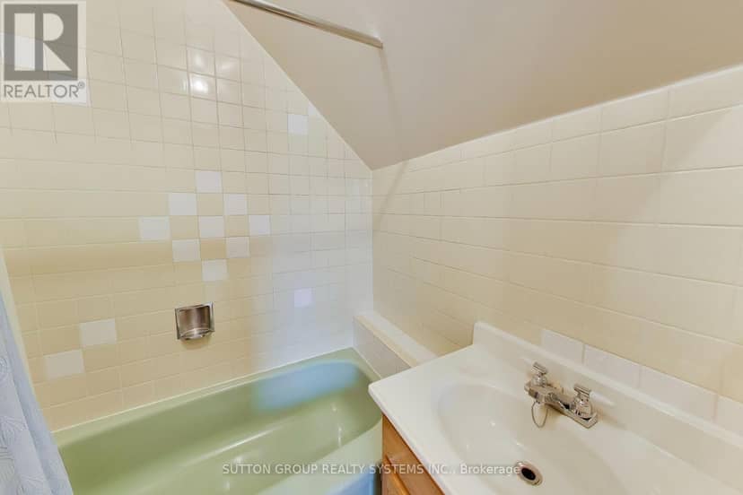 8 Alhambra Avenue — photo 33 of 40