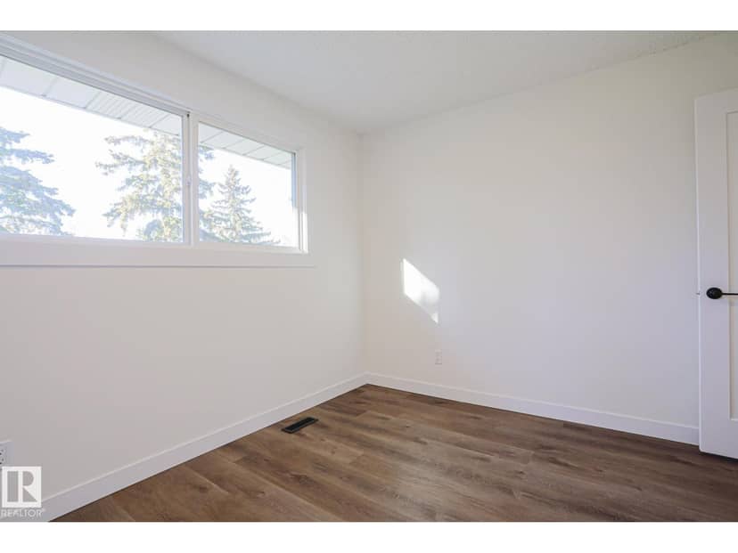 3237 132A AV NW — photo 24 of 39