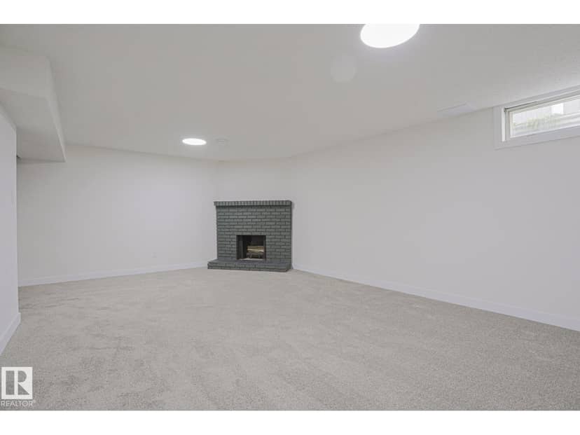 3237 132A AV NW — photo 31 of 39