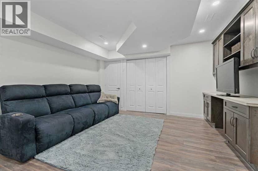 410, 121 Copperpond Common SE — photo 28 of 40