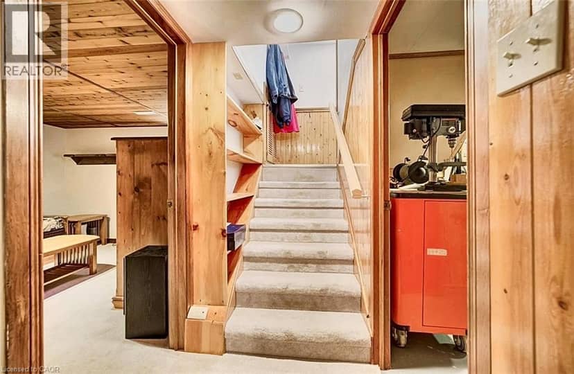 208 ARNOLD Street — photo 23 of 35